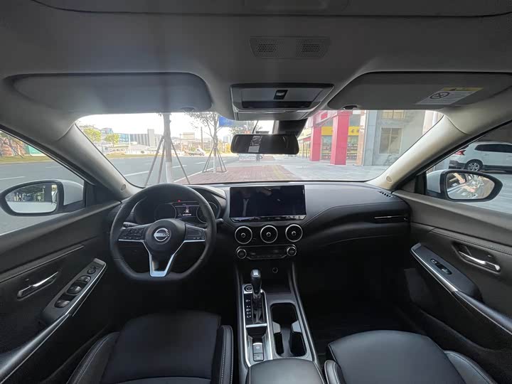 Фото 6 - Nissan Sylphy