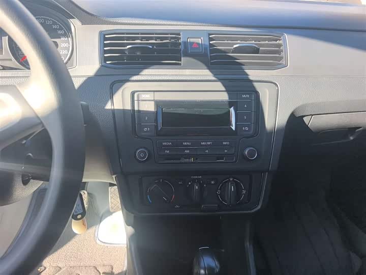 Фото 13 - Volkswagen Santana