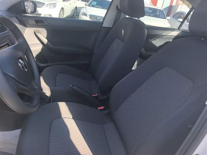 Фото 15 - Volkswagen Santana