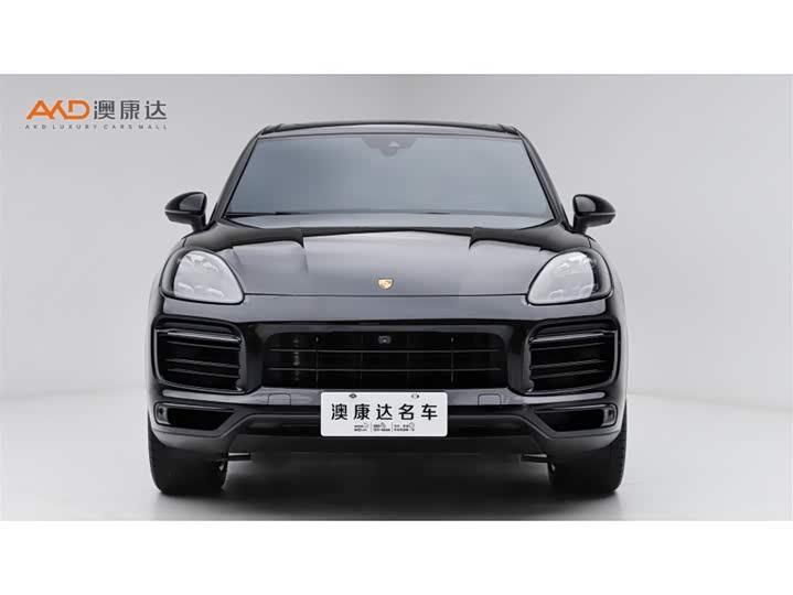 Фото 2 - Porsche Cayenne