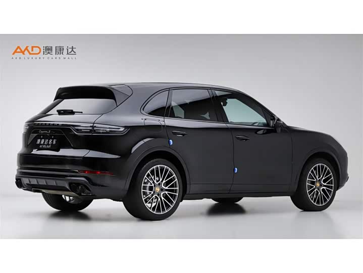 Фото 3 - Porsche Cayenne