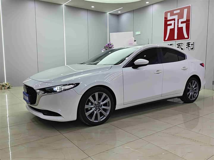 Фото 2 - Mazda 3 (Axela)