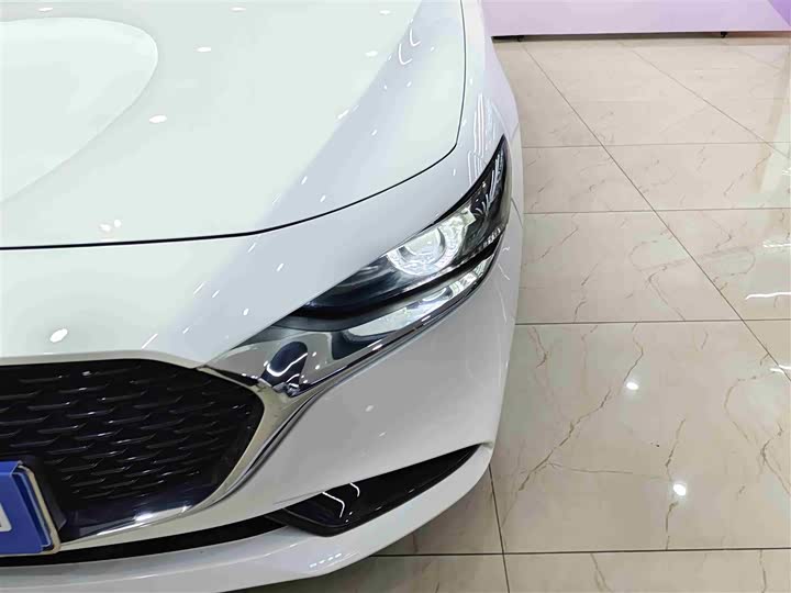 Фото 7 - Mazda 3 (Axela)