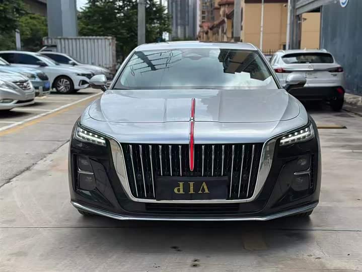 Фото 2 - Hongqi H5