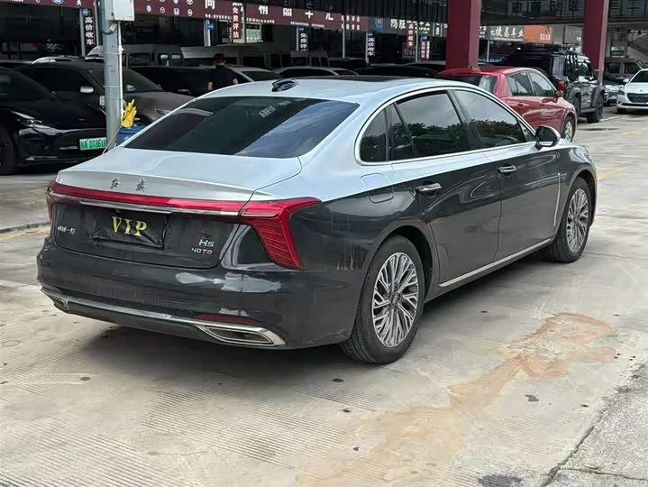 Фото 7 - Hongqi H5