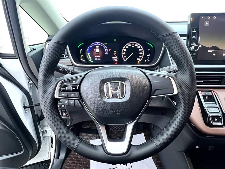 Фото 12 - Honda Odyssey