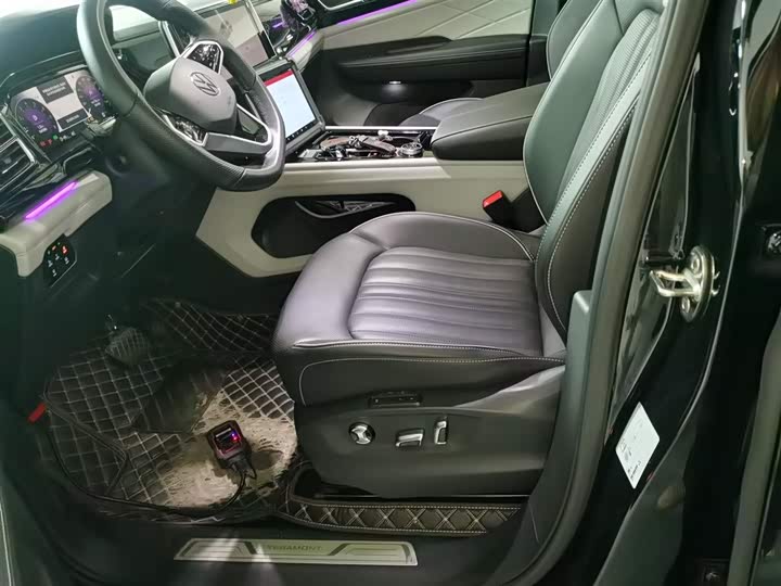 Фото 15 - Volkswagen Teramont Pro