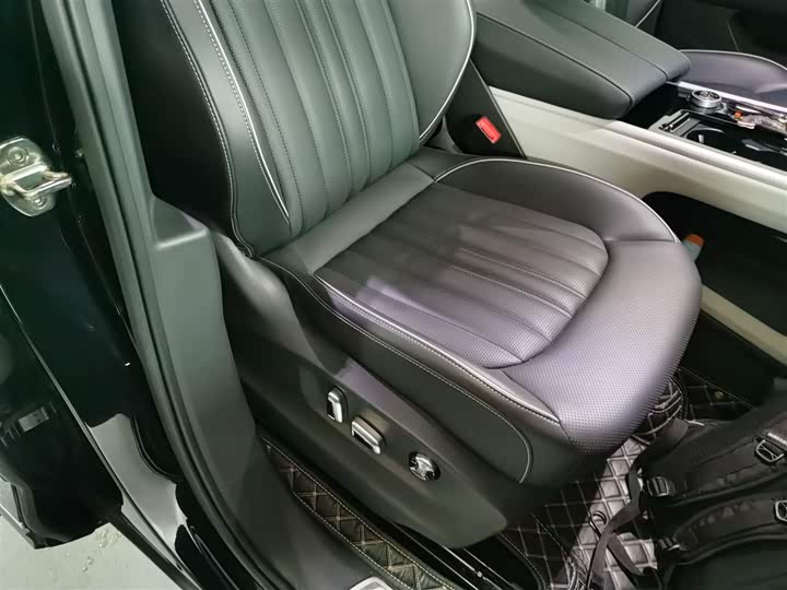 Фото 25 - Volkswagen Teramont Pro