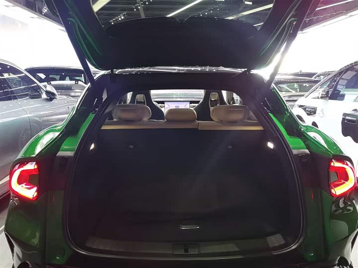 Фото 8 - Xiaomi YU7