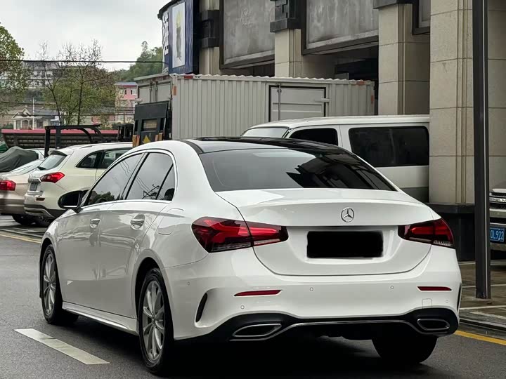 Фото 7 - Mercedes-Benz A-Class