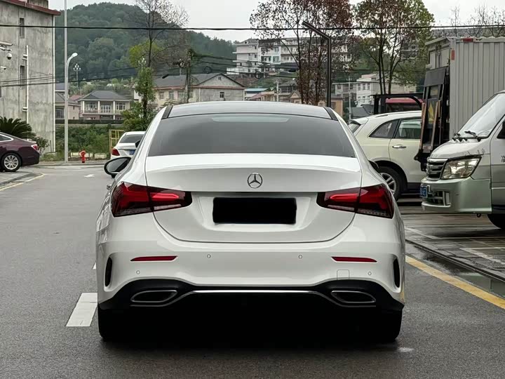 Фото 8 - Mercedes-Benz A-Class