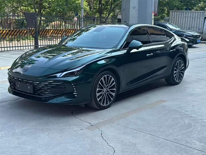 Фото 1 - MG Motor 7