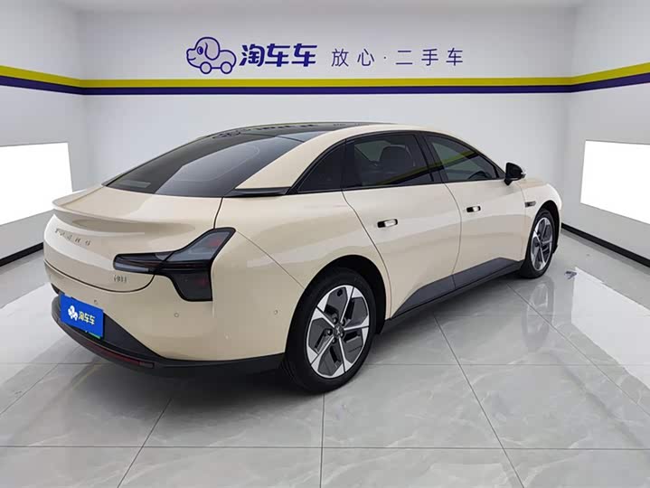 Фото 3 - XPeng Mona M03