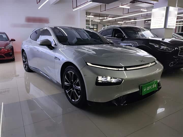 Фото 4 - XPeng P7