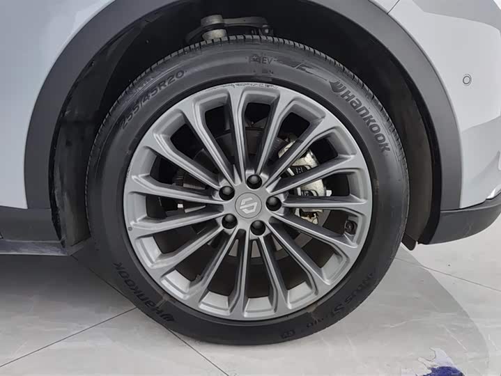 Фото 6 - Leapmotor C11