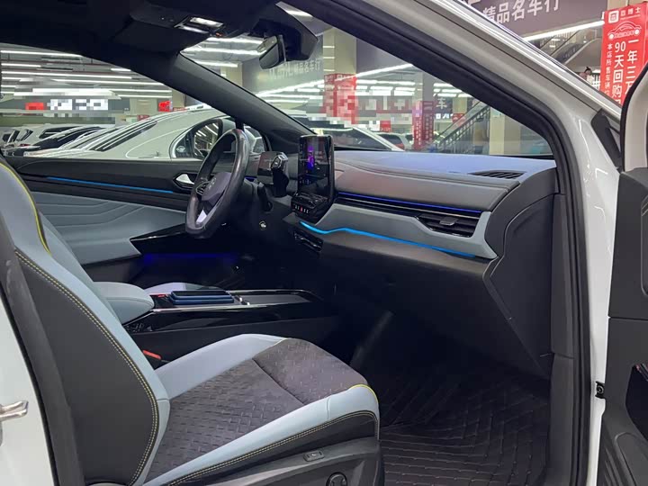 Фото 13 - Volkswagen ID.4 X