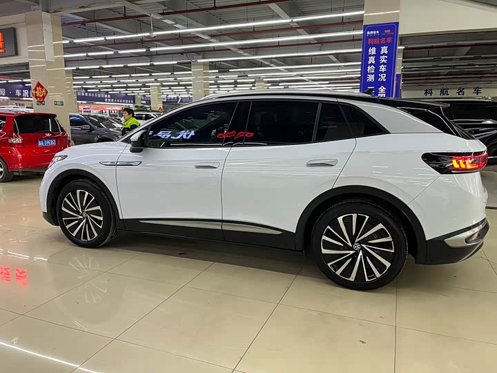 Фото 18 - Volkswagen ID.4 X