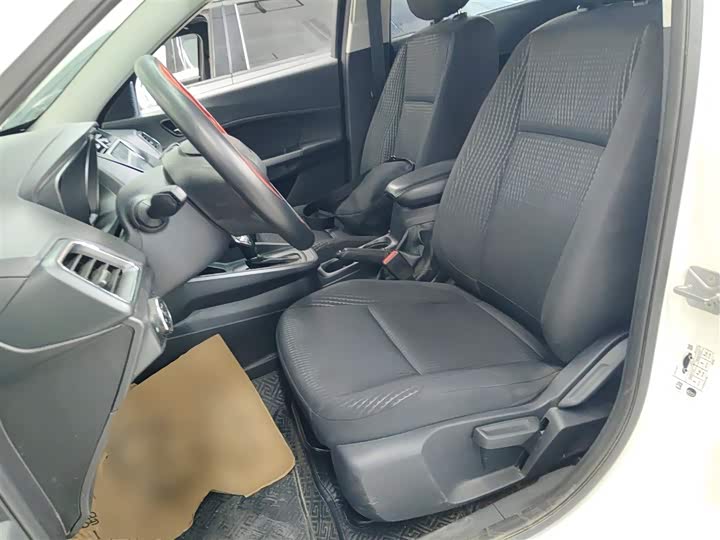 Фото 15 - Ford Escort