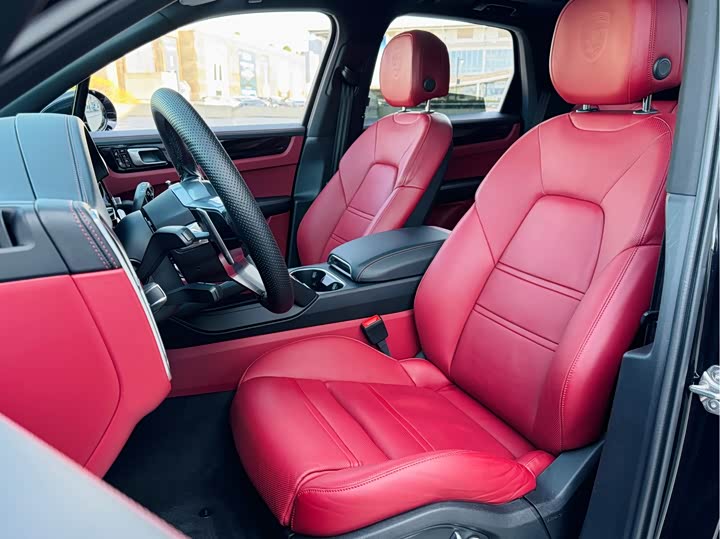 Фото 6 - Porsche Cayenne