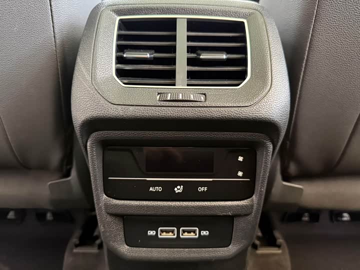 Фото 17 - Volkswagen Tayron