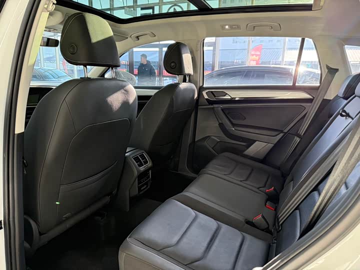 Фото 6 - Volkswagen Tayron