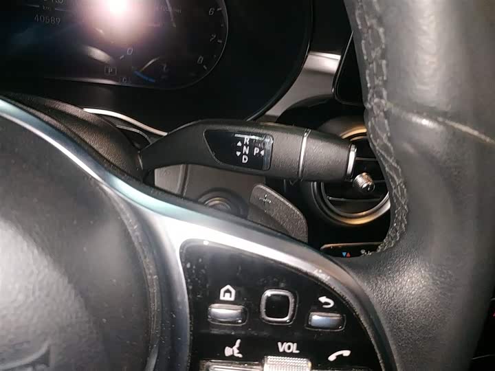 Фото 14 - Mercedes-Benz GLC-Class