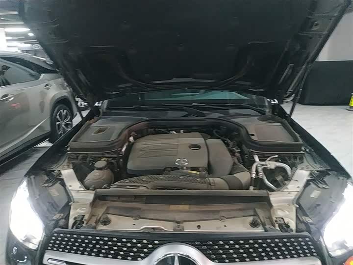 Фото 20 - Mercedes-Benz GLC-Class