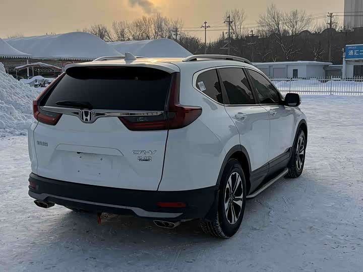 Фото 9 - Honda CR-V