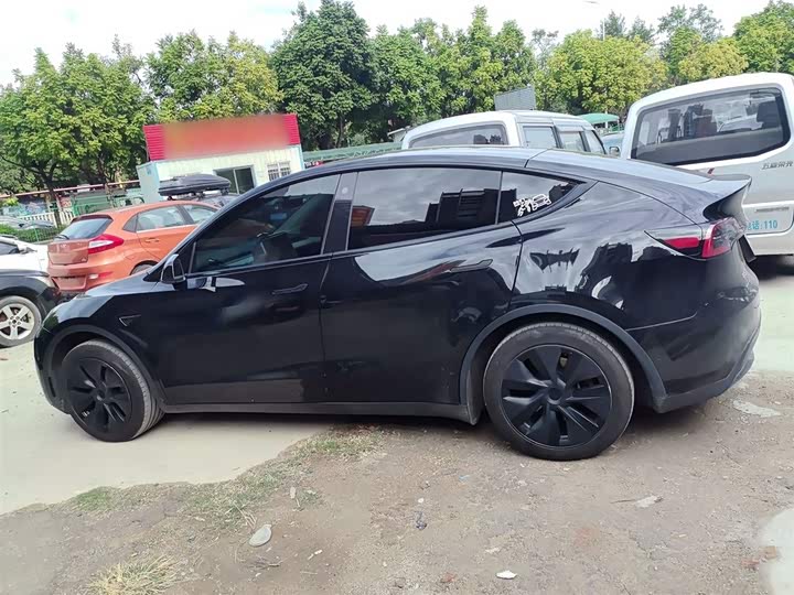 Фото 5 - Tesla Model Y