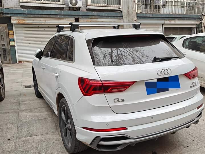 Фото 4 - Audi Q3