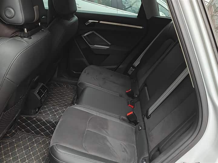 Фото 5 - Audi Q3