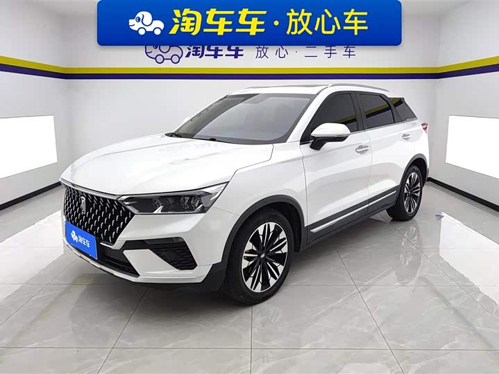 Фото 1 - Bestune T77