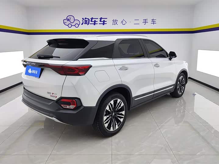 Фото 3 - Bestune T77