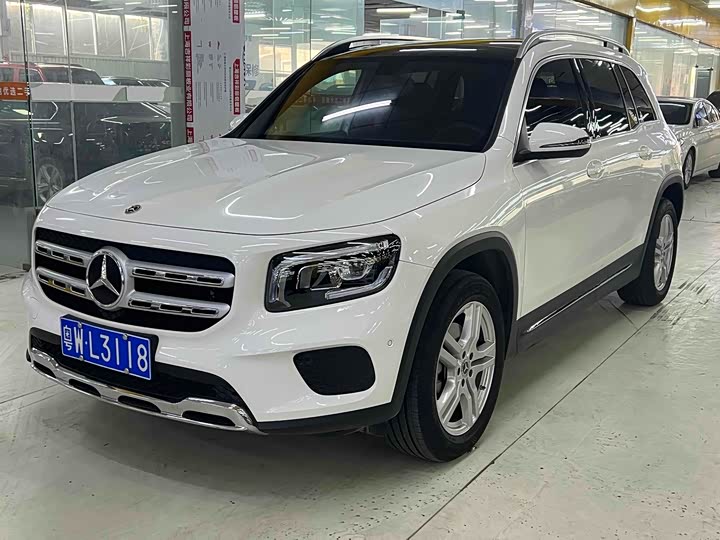 Фото 1 - Mercedes-Benz GLB-Class