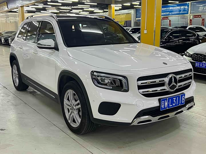 Фото 3 - Mercedes-Benz GLB-Class