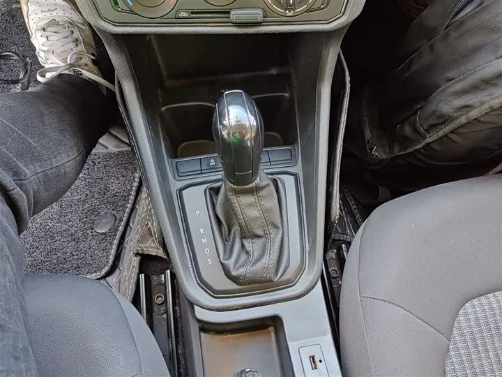 Фото 14 - Volkswagen Santana