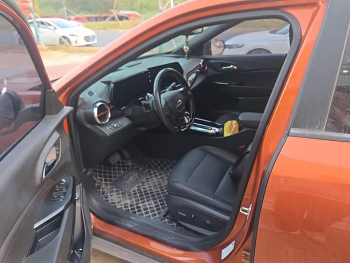 Фото 9 - Chevrolet Seeker