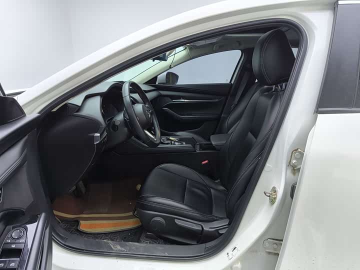 Фото 7 - Mazda 3 (Axela)