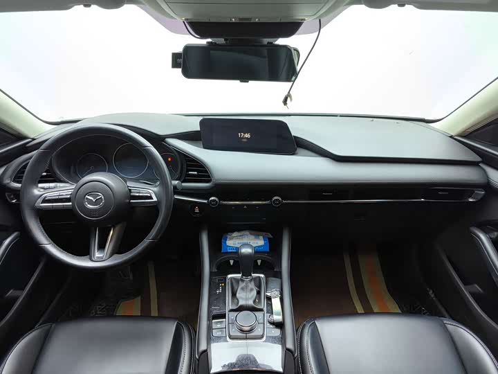 Фото 9 - Mazda 3 (Axela)