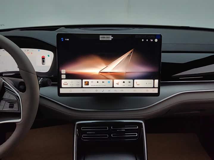 Фото 13 - BYD Tang Hybrid/EV