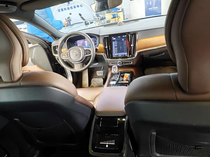 Фото 5 - Volvo S90 Hybrid