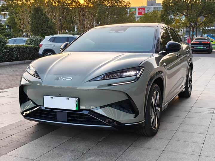 Фото 3 - BYD Sea Lion 07 EV