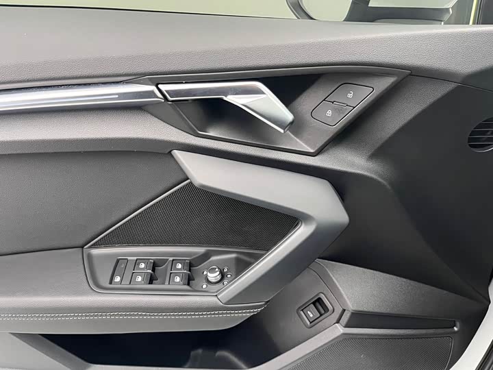 Фото 13 - Audi A3