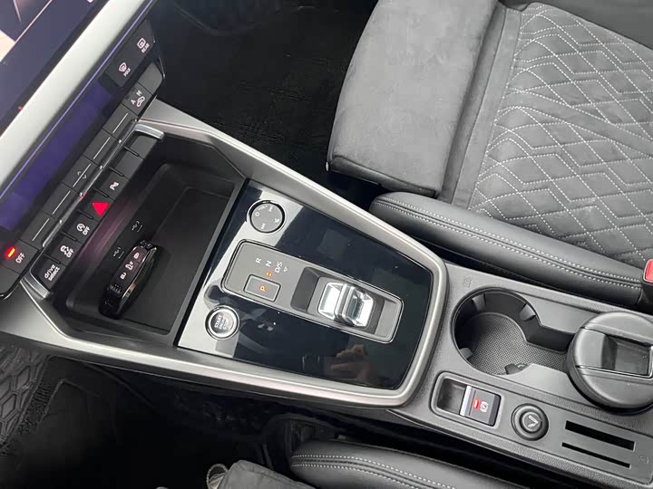 Фото 15 - Audi A3