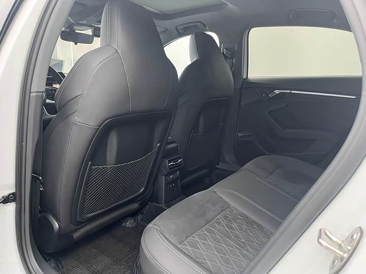 Фото 19 - Audi A3