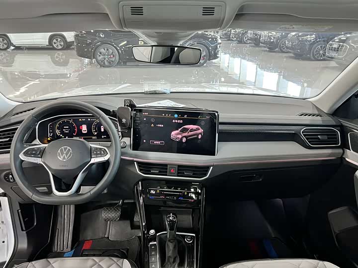 Фото 9 - Volkswagen Tayron