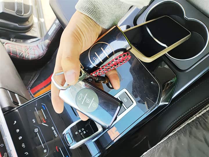 Фото 9 - Chery Tiggo 7