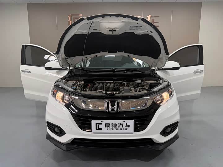 Фото 15 - Honda Vezel