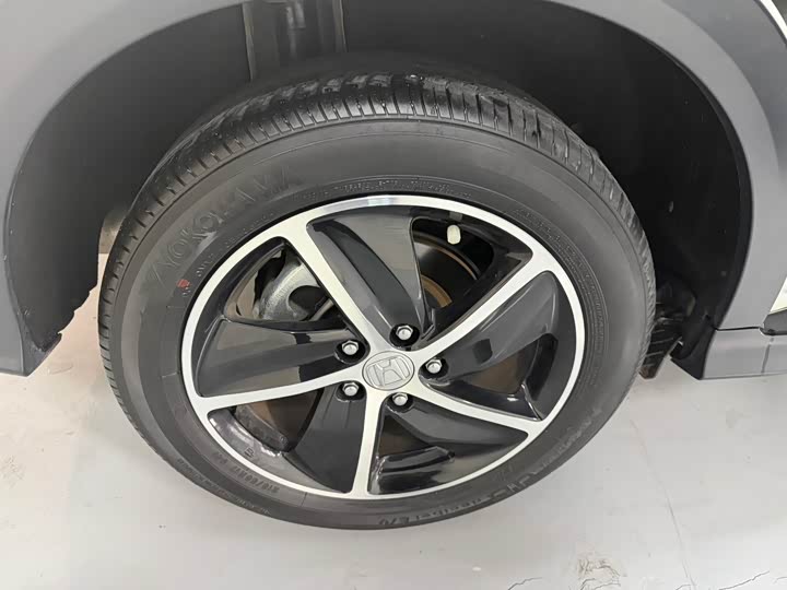 Фото 18 - Honda Vezel