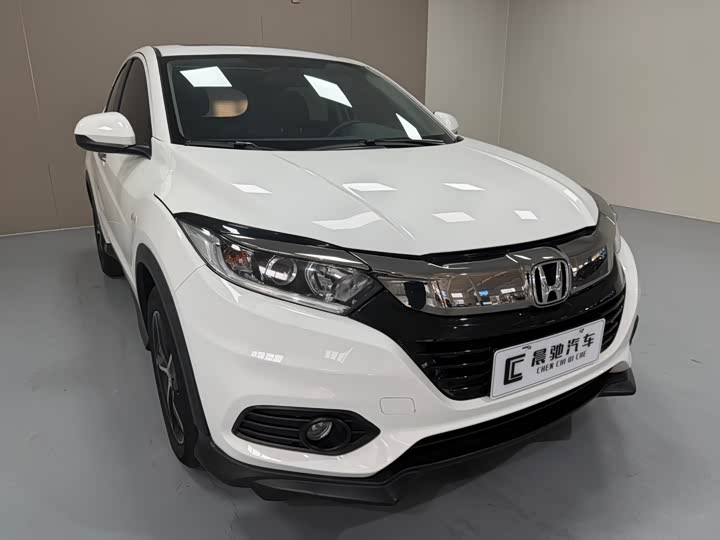 Фото 3 - Honda Vezel